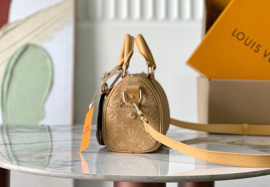 Bandouliere Boston Pharrell Bag
