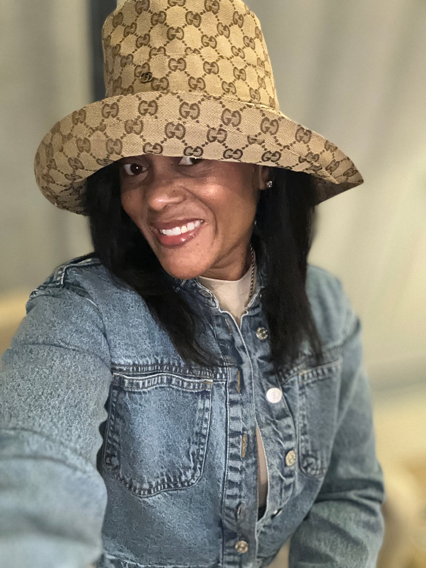 Guchi sun hat
