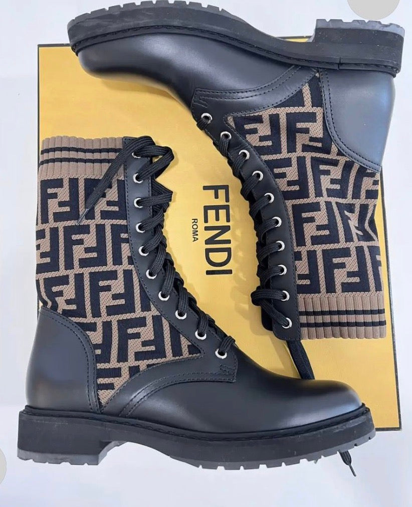 Fend! Ladies boots 8 1/2