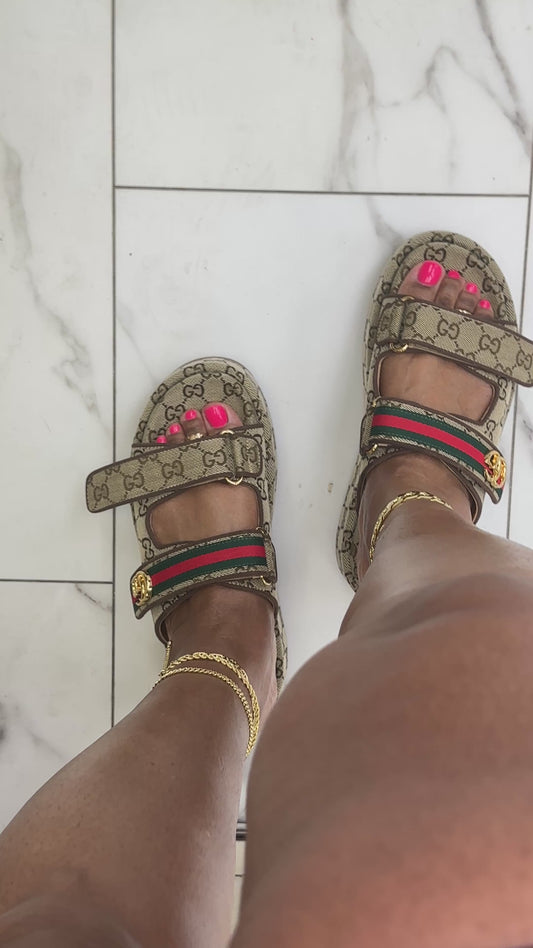 Platform Guchi sandals